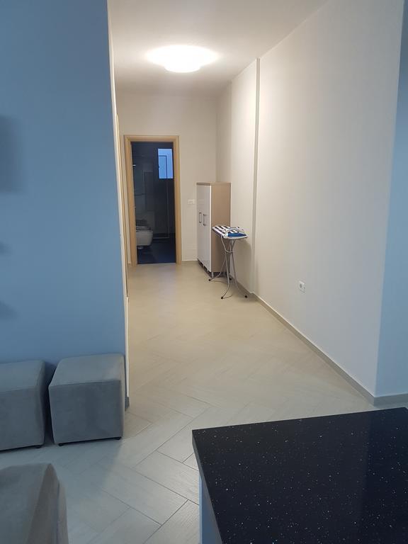 Modern Cozy Apartment Seaview Vlorë Exteriör bild