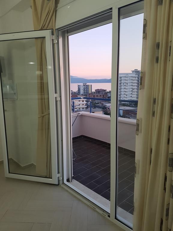 Modern Cozy Apartment Seaview Vlorë Exteriör bild