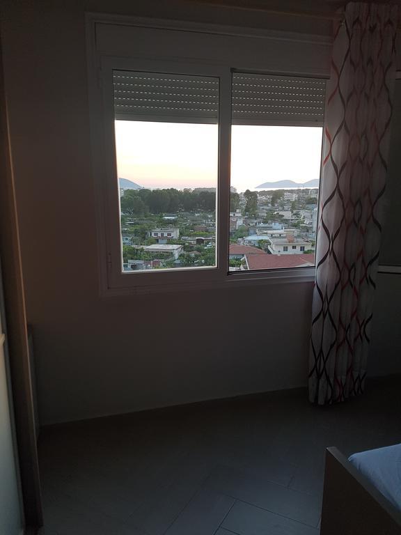 Modern Cozy Apartment Seaview Vlorë Exteriör bild