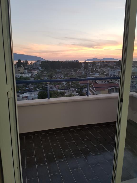 Modern Cozy Apartment Seaview Vlorë Exteriör bild