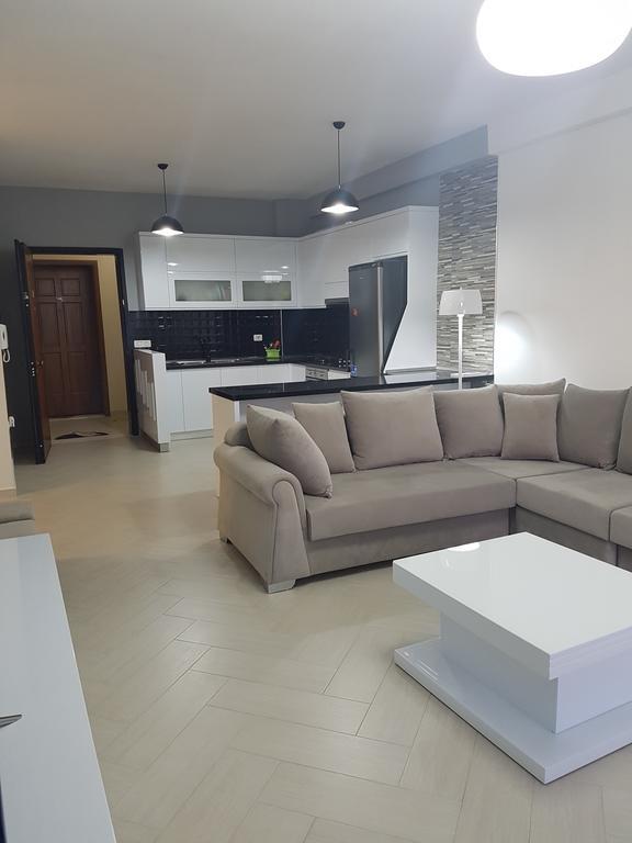 Modern Cozy Apartment Seaview Vlorë Exteriör bild