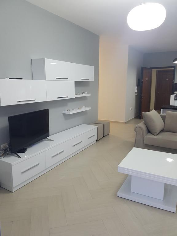 Modern Cozy Apartment Seaview Vlorë Exteriör bild