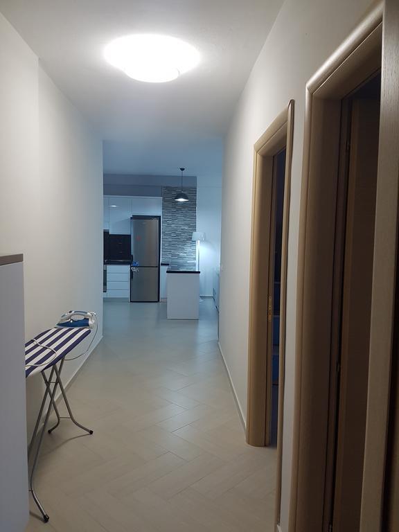 Modern Cozy Apartment Seaview Vlorë Exteriör bild