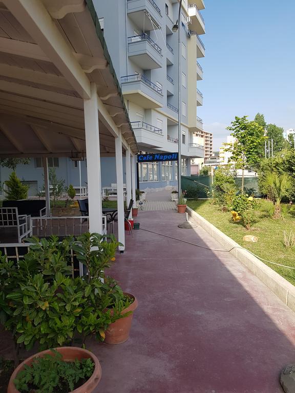 Modern Cozy Apartment Seaview Vlorë Exteriör bild