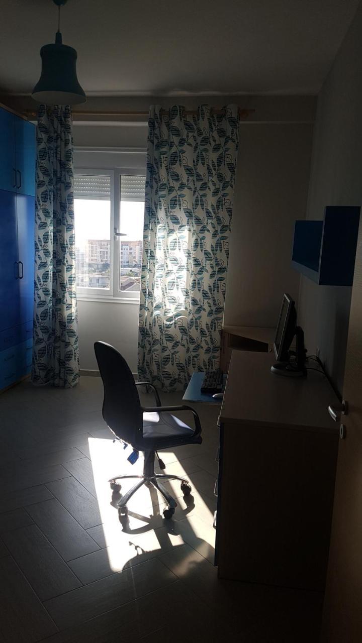 Modern Cozy Apartment Seaview Vlorë Exteriör bild